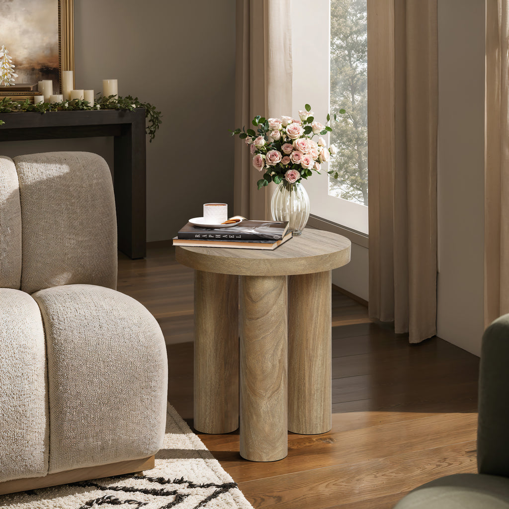 Wabi-Sabi & Scandinavian Retro Round Side Table with Three Cylindrical Legs