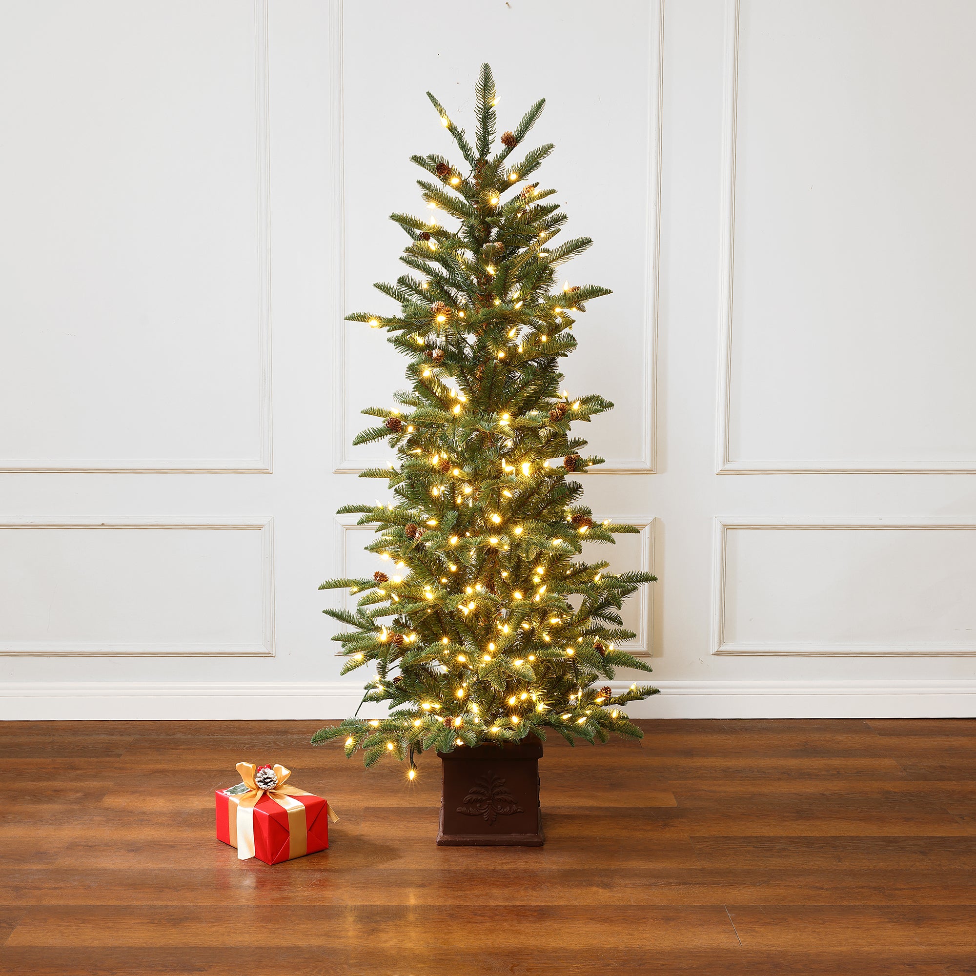 5Ft Pre-Lit Artificial Pine Christmas Tree with Pinecones & Brown Square Pot
