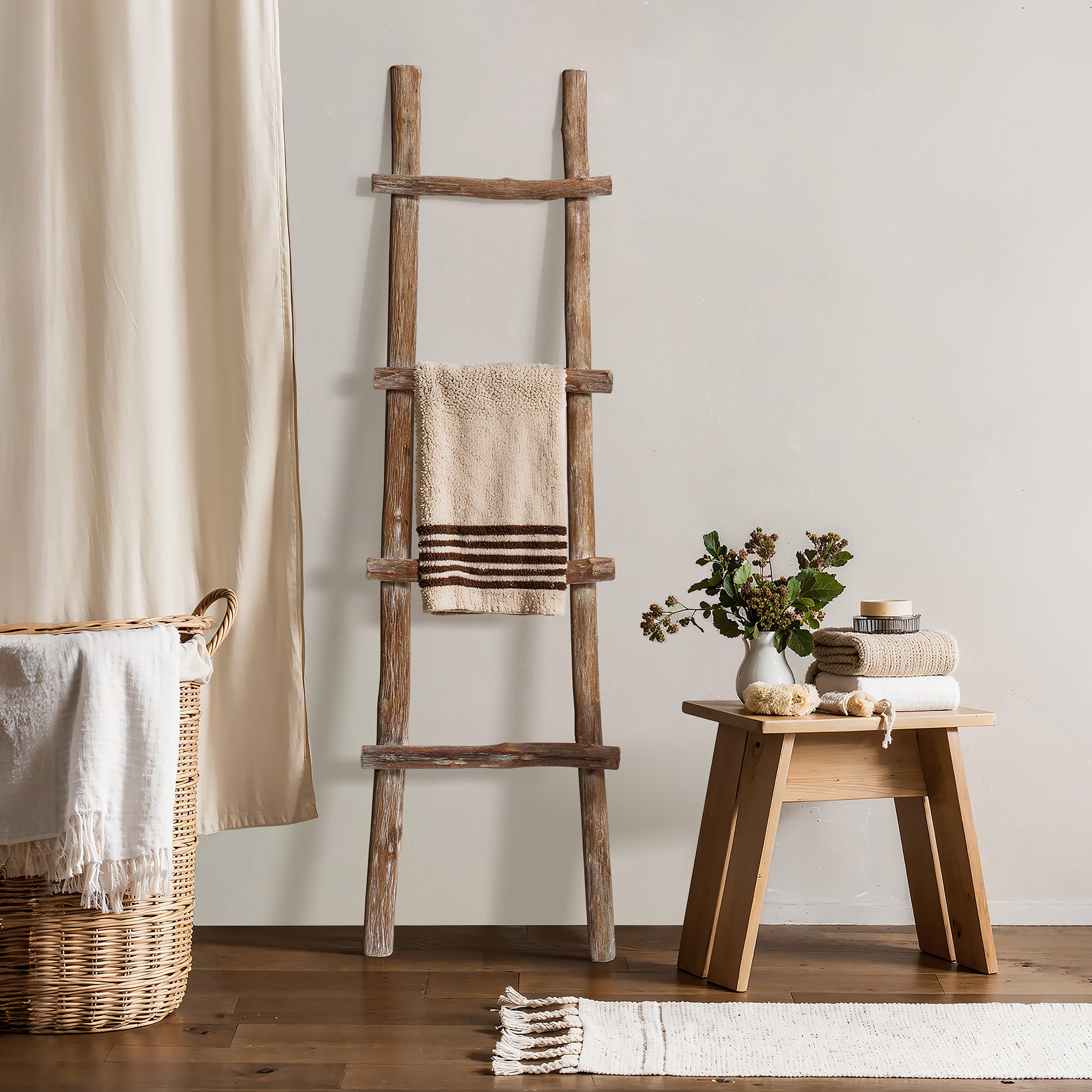 Solid Wood Natural 4-Rung 59-Inch Tall Blanket Ladder