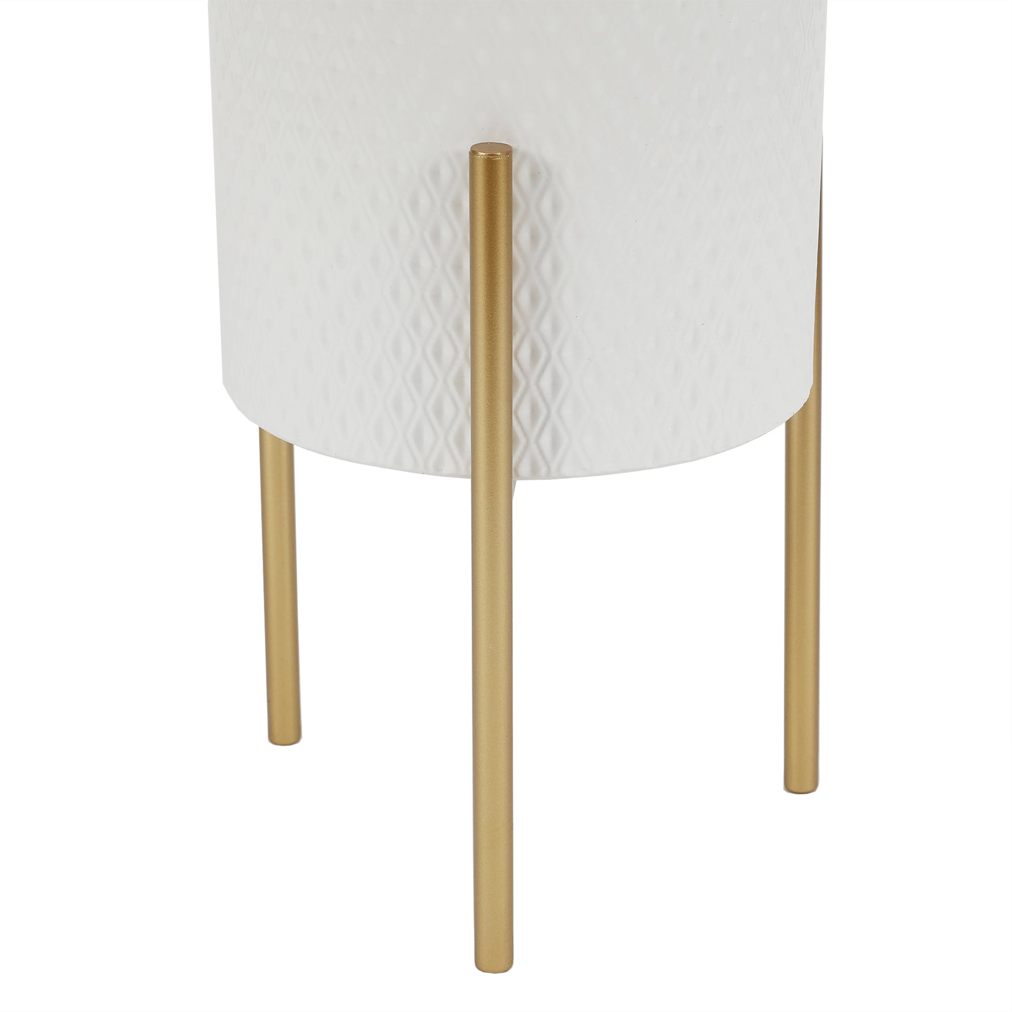 2-Piece Diamond Pattern Round Metal Cachepot Planter Set, White with Gold Stands
