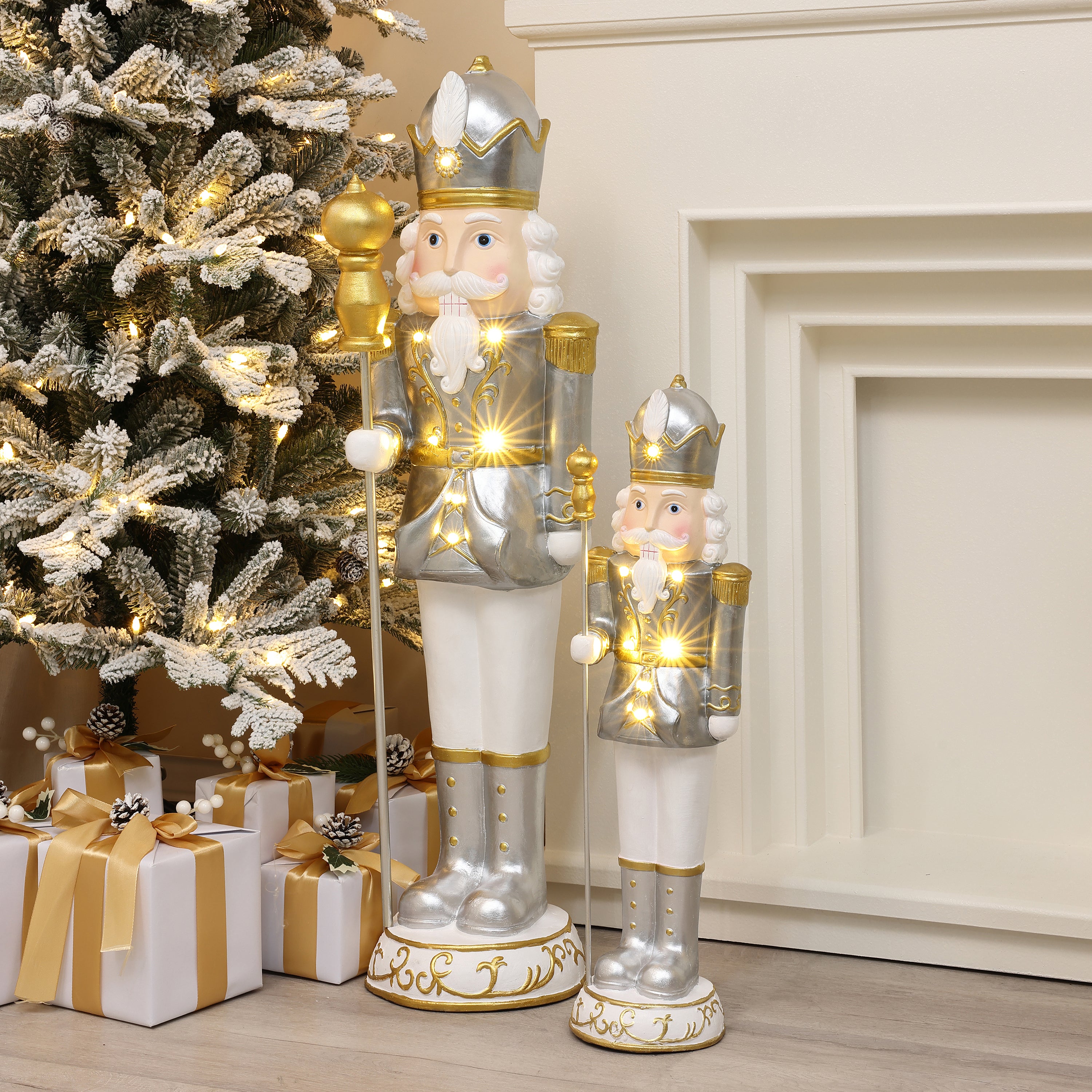 Resin Nutcracker Soldier Figurine – Elegant Christmas Decor and Holiday Gift