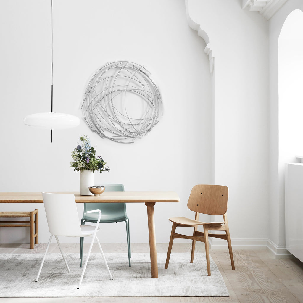 Silver Metal Abstract Swirl Round Wall Decor