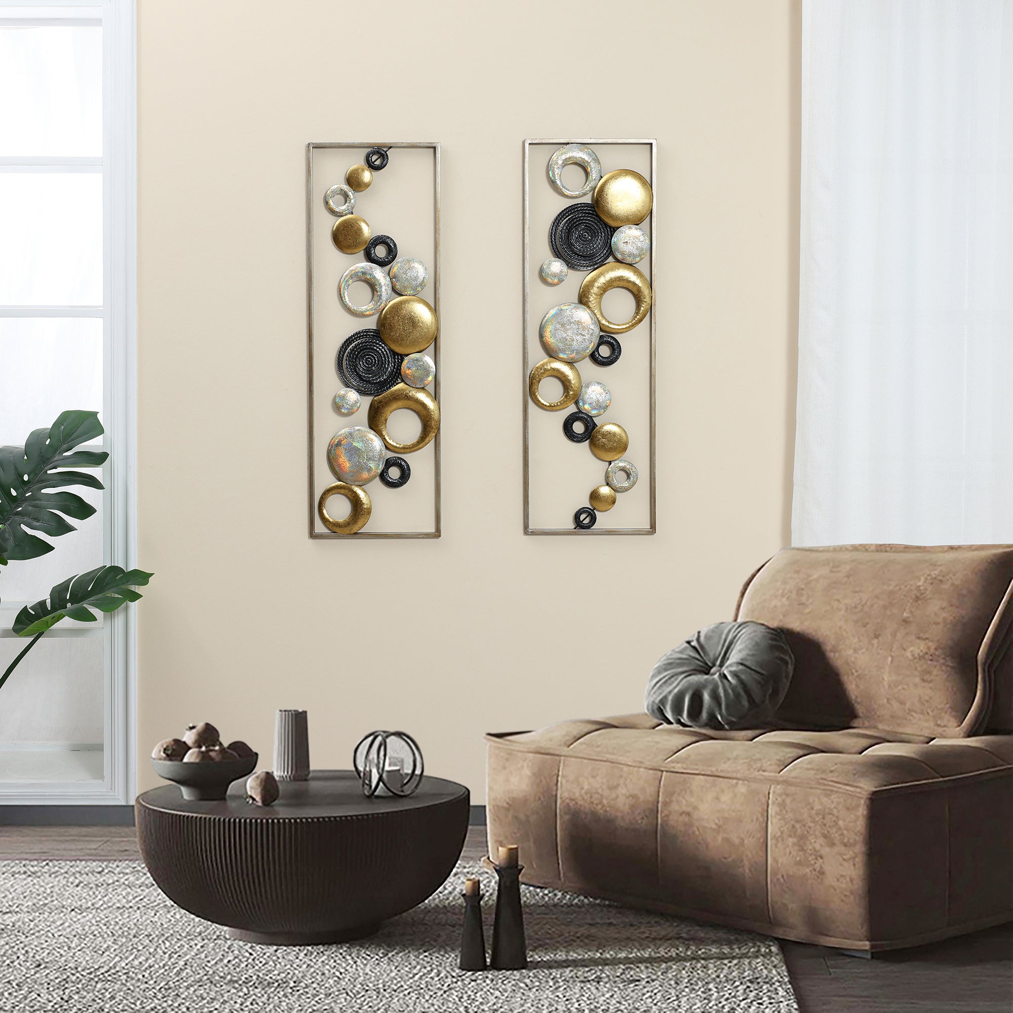 Modern Abstract Iron Wall Art – Geometric Metal Panels with Dynamic Circular Elements