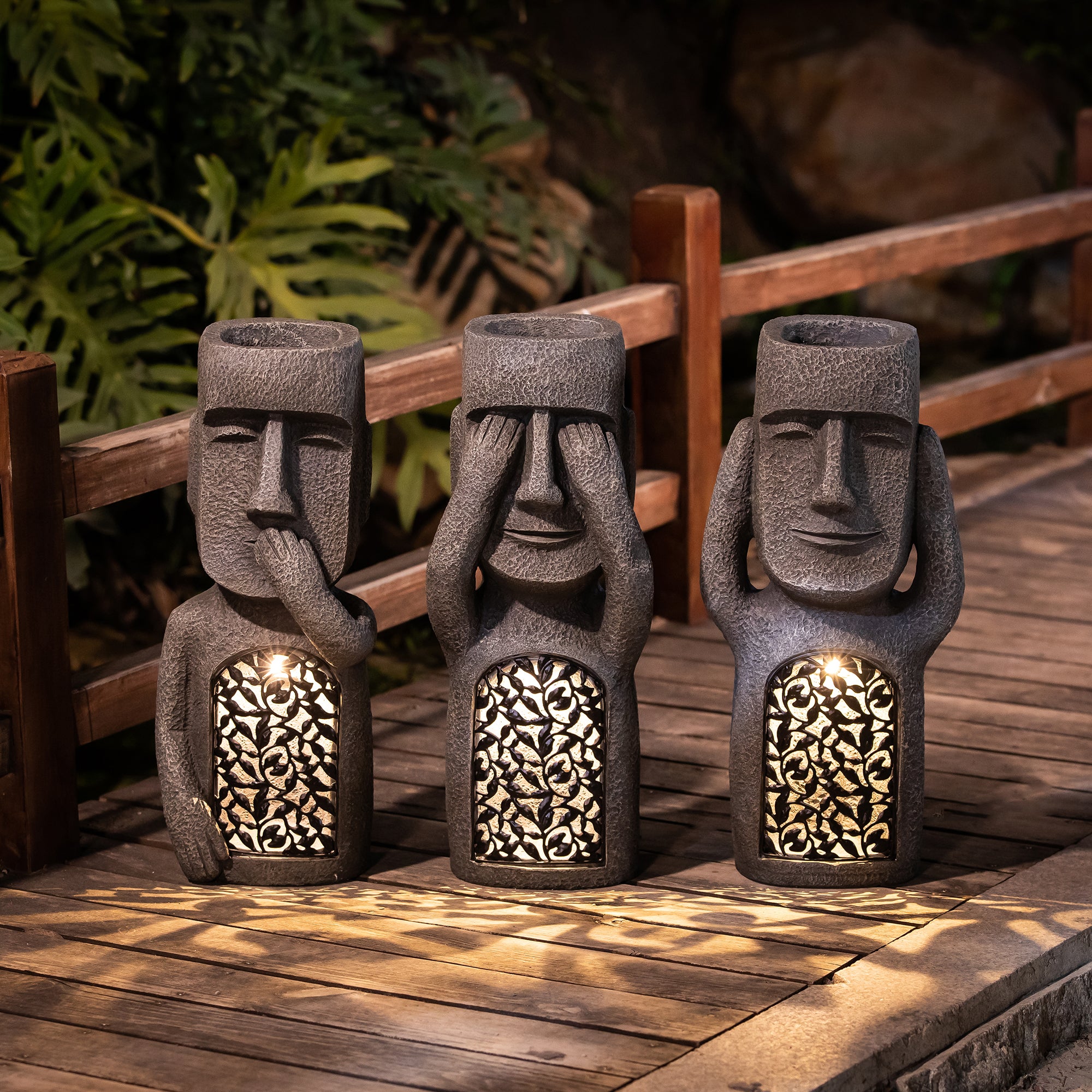 Solar-Powered Easter Island Moai Statue Planter with LED Lights – Outdoor Garden, Patio & Balcony Decor