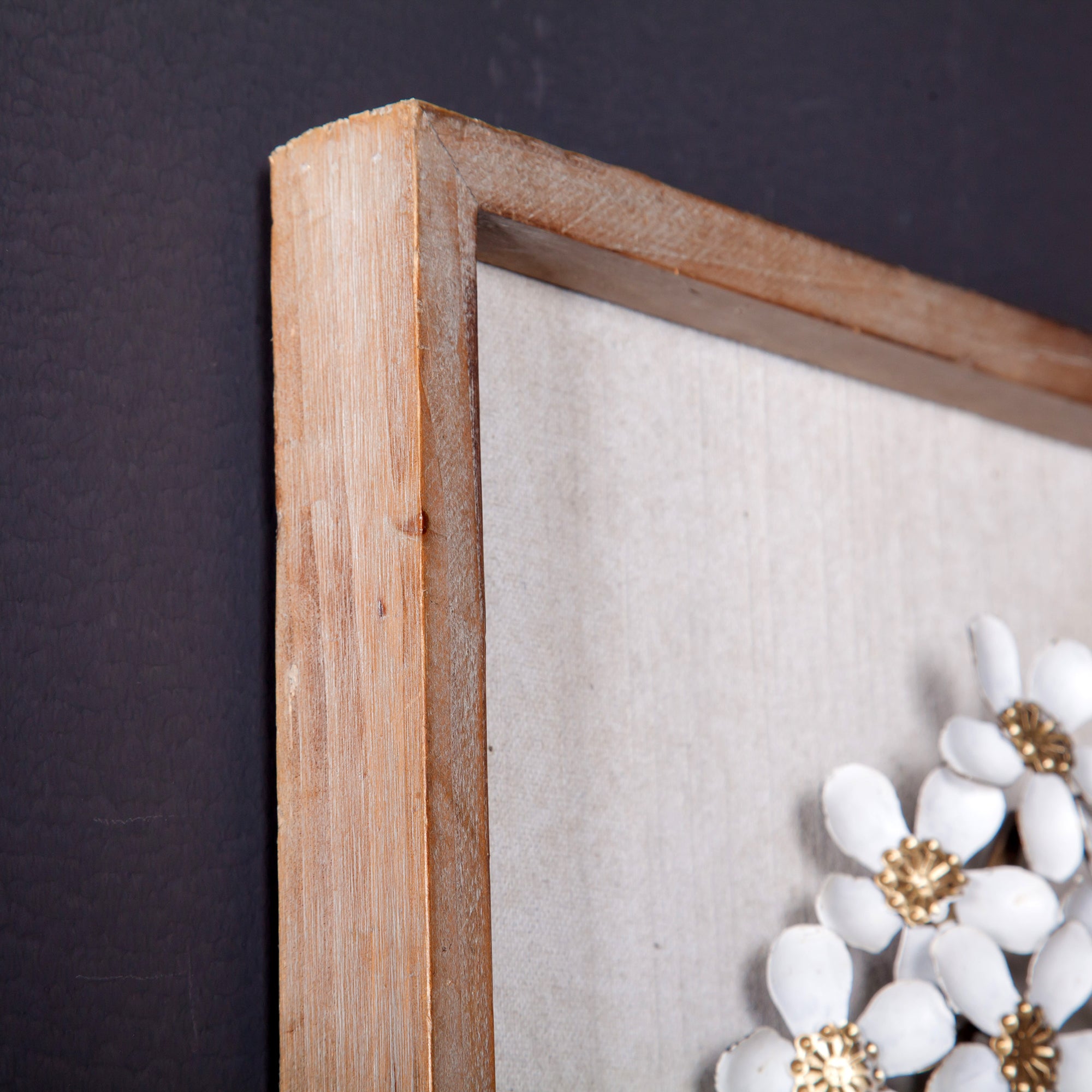 2-Piece White and Gold Flower Bouquet Wall Decor