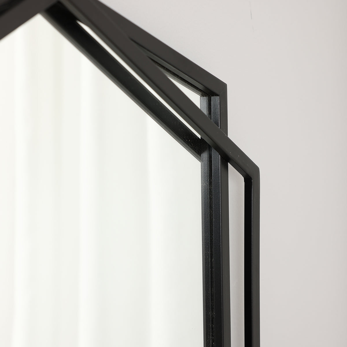 Hexagon Metal Framed Decorative Wall Mirror, Black, 32"