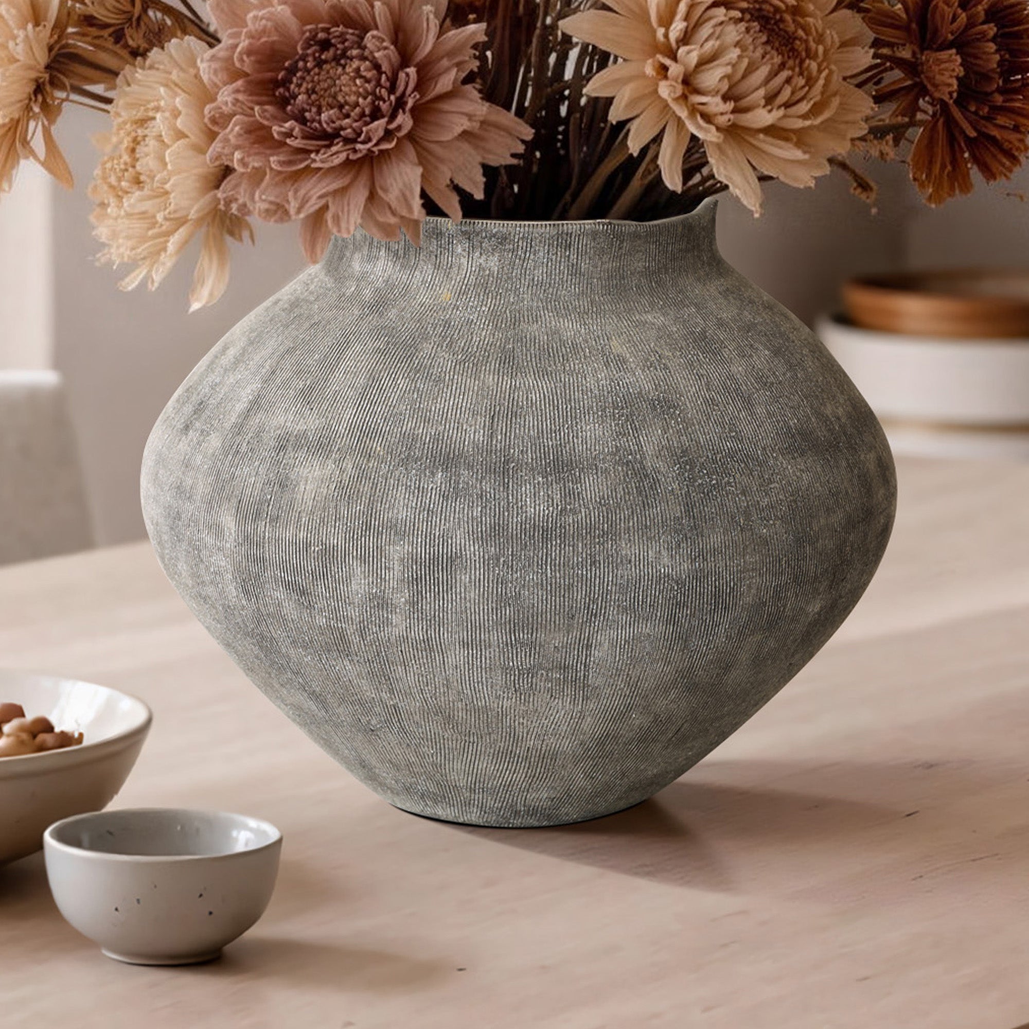 10 Inch Rustic Gray Ceramic Vase, Handcrafted Textured Wabi-Sabi Ceramic Vase for Home Decor, Farmhouse Modern Large Flower Vase for Living Room, Entryway, Dried Floral Arrangement