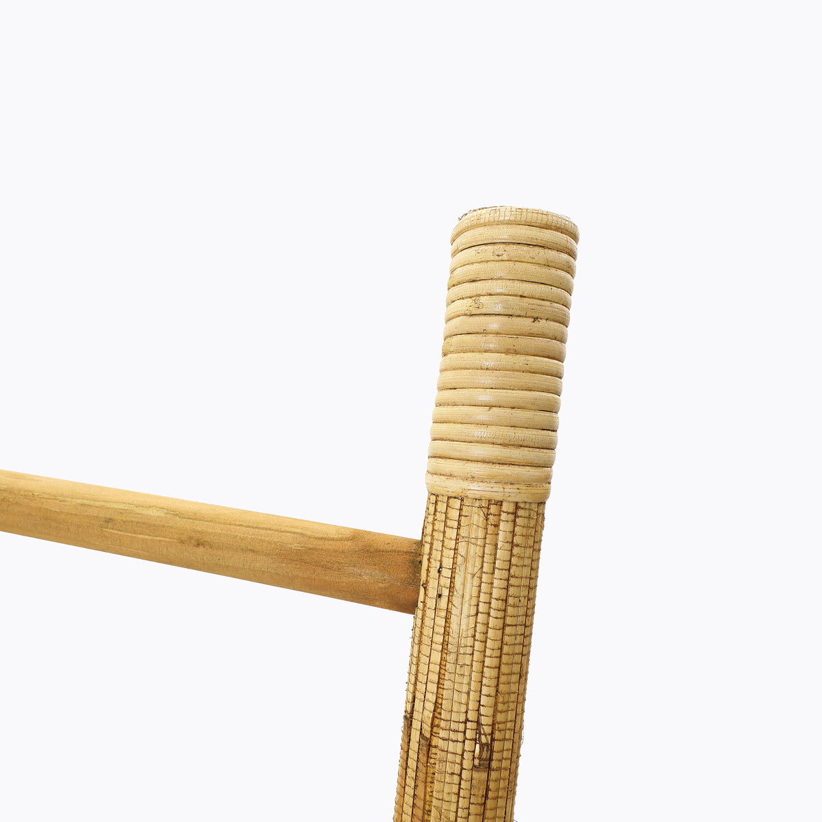 6-Tier Leaning Wood Rattan Blanket Ladder Rack, Pine, 71"