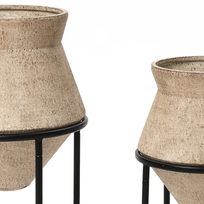 2-Piece Decorative Iron Cachepot Set with Stands, 13"/16"