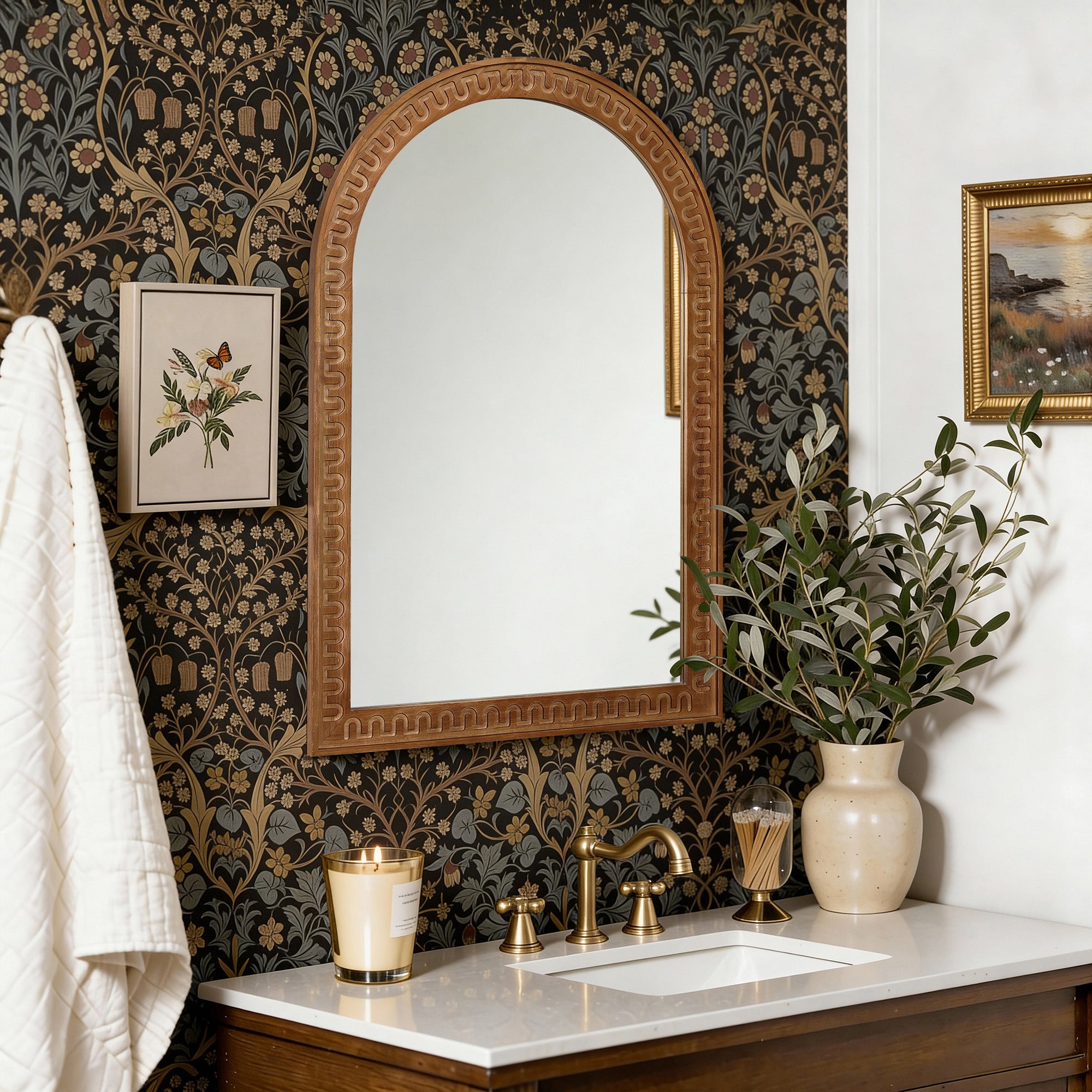 Arch Wall Mirror with Sculpted Rubberwood Frame, 39.4" H x 28.8" W
