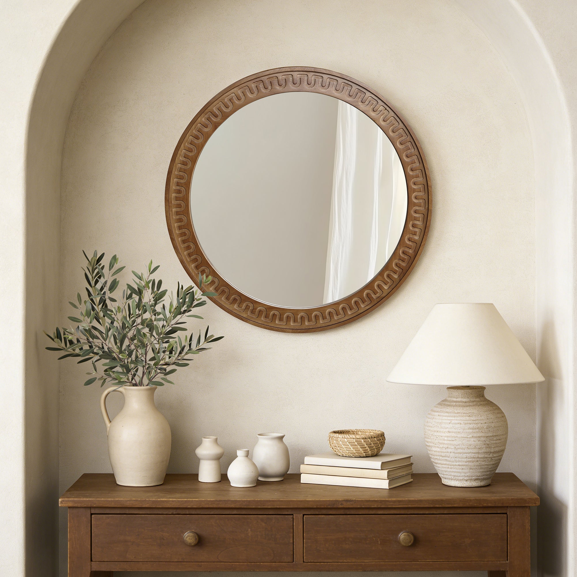 Round Wall Mirror with Sculpted Rubberwood Frame, 25.8'' Diameter