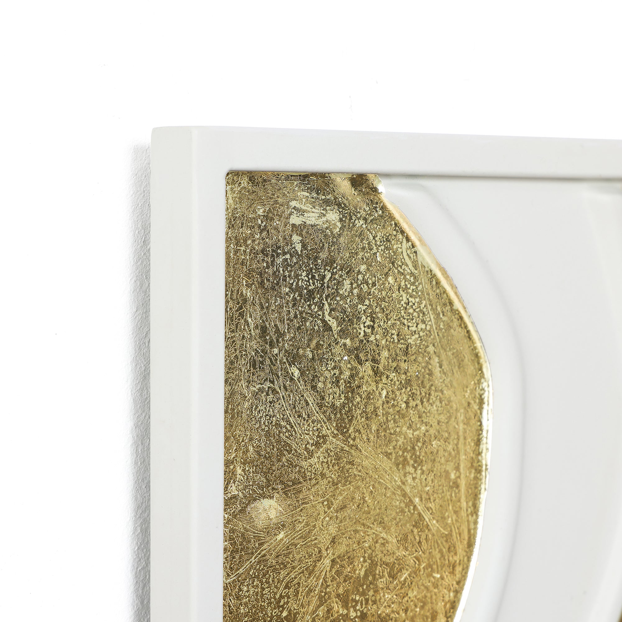 Abstract Iron Wall Art, White and Gold Curved Pattern, 23.62" x 31.50"