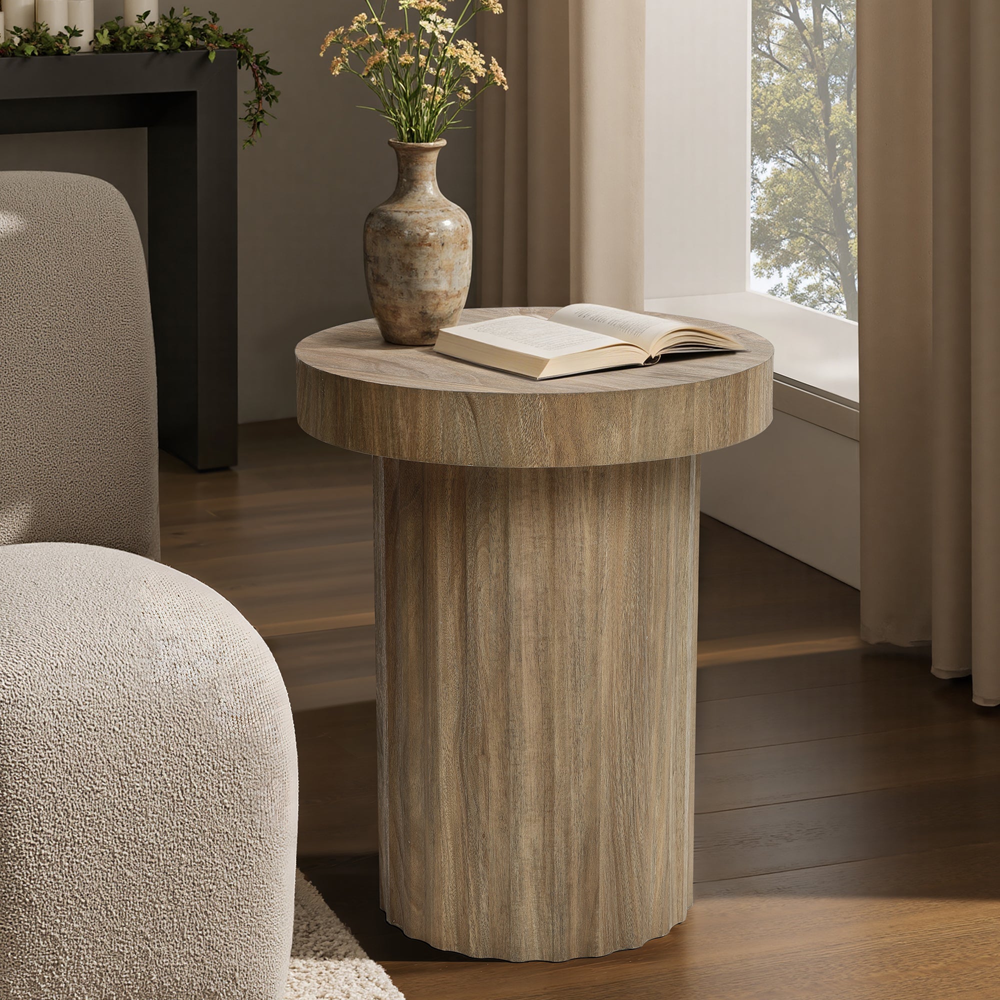 Wabi-Sabi & Scandinavian Retro Solid Wood Round Side Table with Cylindrical Legs