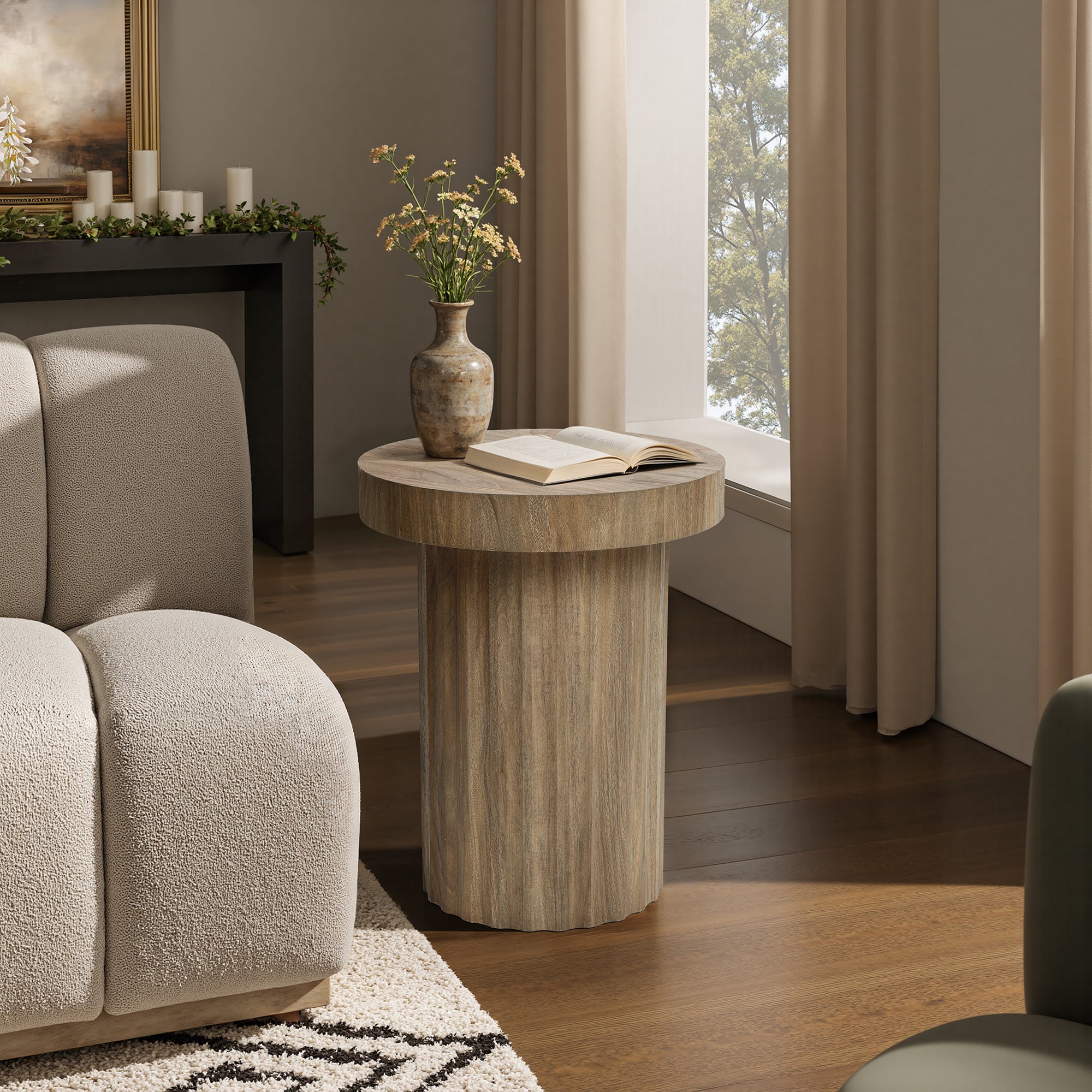 Wabi-Sabi & Scandinavian Retro Solid Wood Round Side Table with Cylindrical Legs