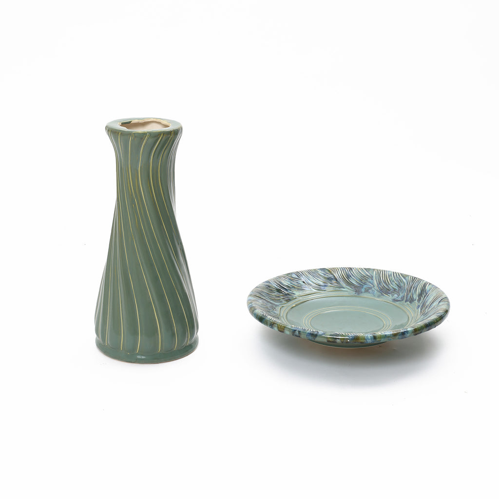 Marine Green Ceramic Birdbath with Swirl Pattern, Outdoor Garden Accent